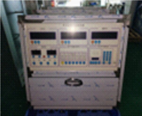 Operating room central information panel with writing table